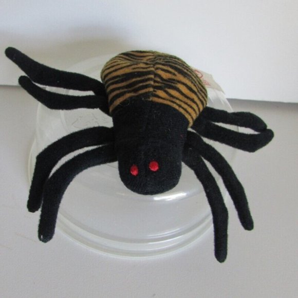Spinner the Spider TY Beanie Baby 3.5" long Red Eyes Stuffed Animal - Picture 1 of 5